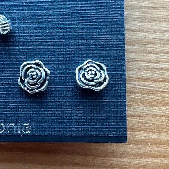 Sterling Silver Stud Earrings Set - Picture 3 of 4